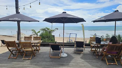 Casa Janjão Pousada & Beach club